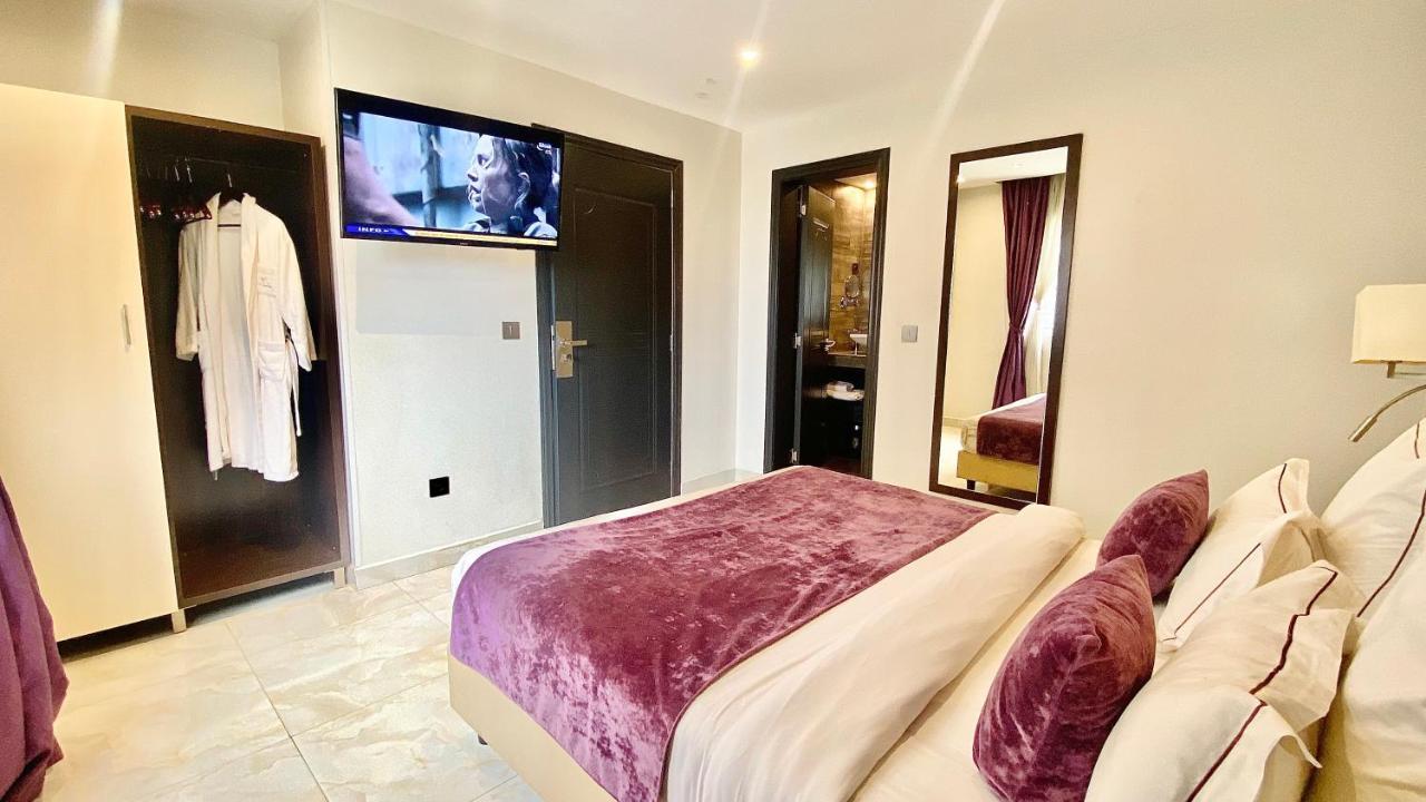 Hotel M'Lys Conakry Bagian luar foto