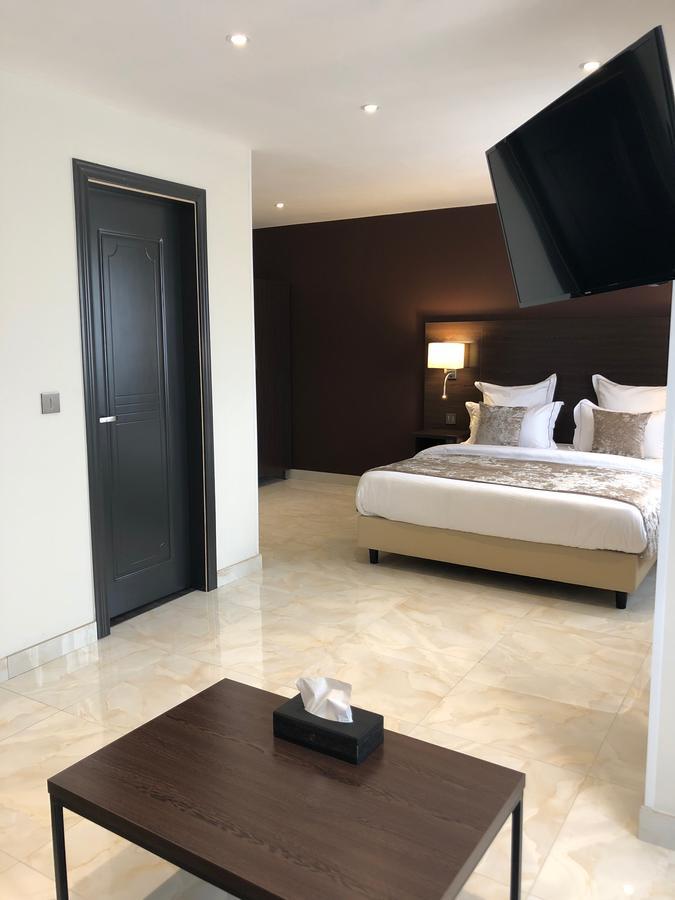 Hotel M'Lys Conakry Bagian luar foto