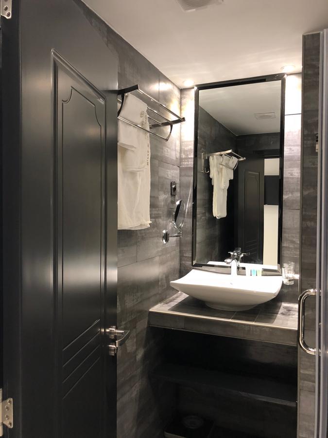 Hotel M'Lys Conakry Bagian luar foto